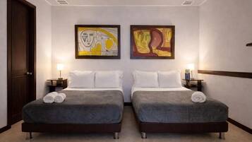 Standard Triple Room, No Windows | Hypo-allergenic bedding, desk, free WiFi, bed sheets
