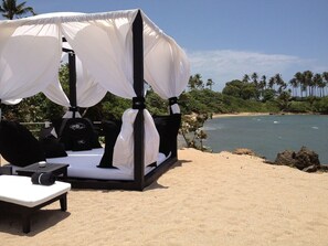Beach - 4 Bedroom Villa/ MANDATORY All inclusive resort w/ VIP band privileges included (Puerto Plata)