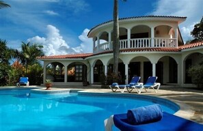 Pool - 4 Bedroom Villa/ MANDATORY All inclusive resort w/ VIP band privileges included (Puerto Plata)