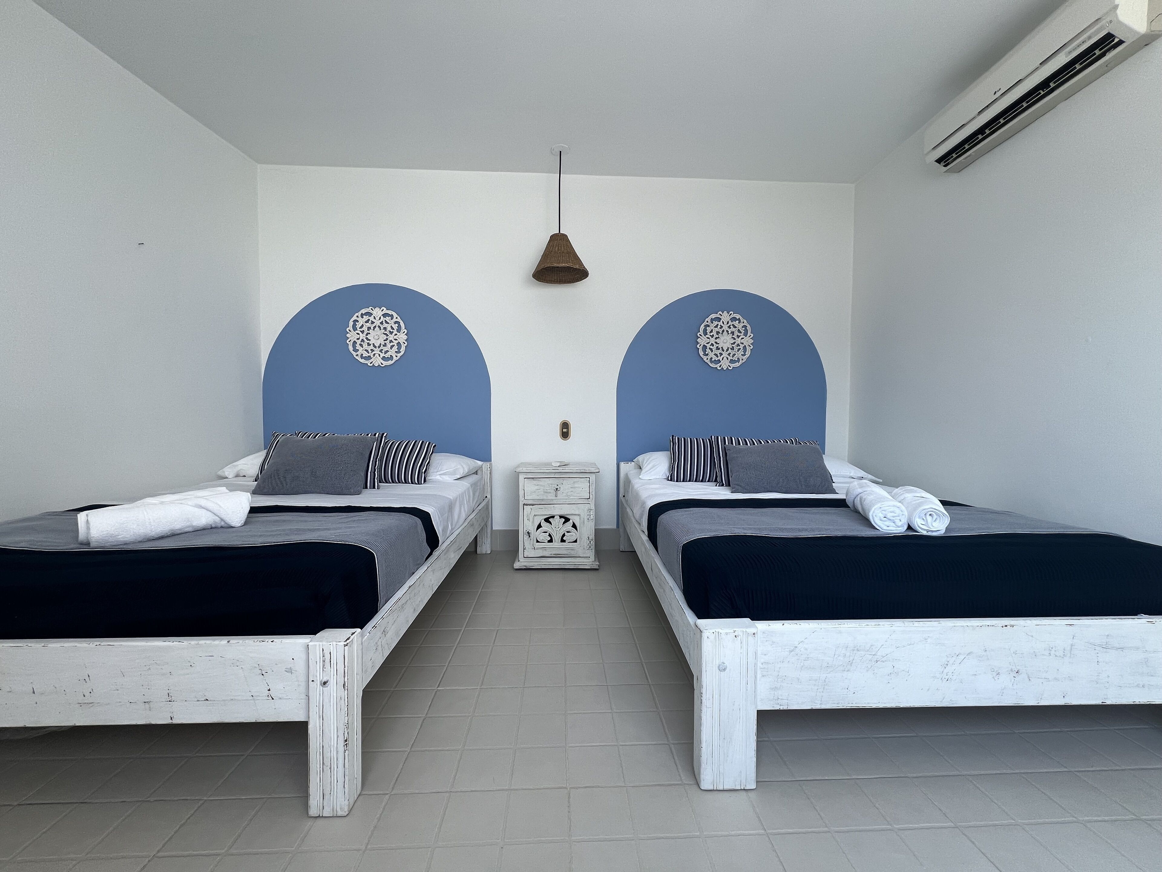 5 habitaciones, wifi y ropa de cama 