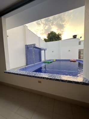Outdoor pool - Casa La Milagrosa, con Piscina Privada y Aire Acondicionado! (Tocaima)