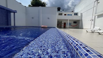 Alberca al aire libre