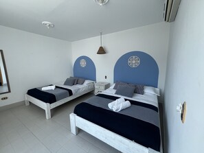 5 bedrooms, WiFi, bed sheets - Casa La Milagrosa, con Piscina Privada y Aire Acondicionado! (Tocaima)