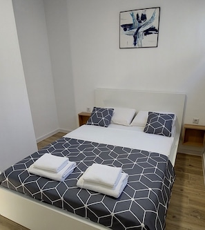 1 bedroom, iron/ironing board, WiFi, bed sheets