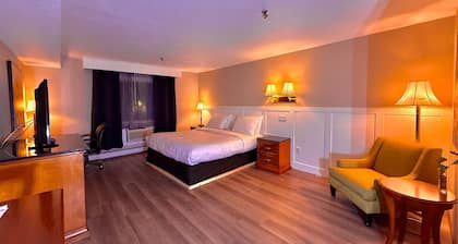 Presque Isle Hotel