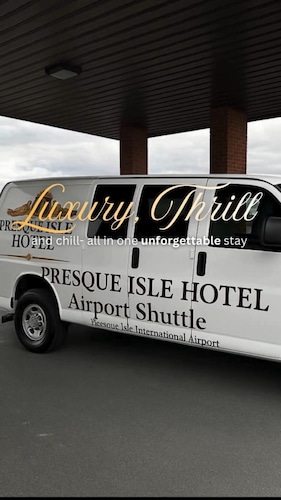 Presque Isle Hotel