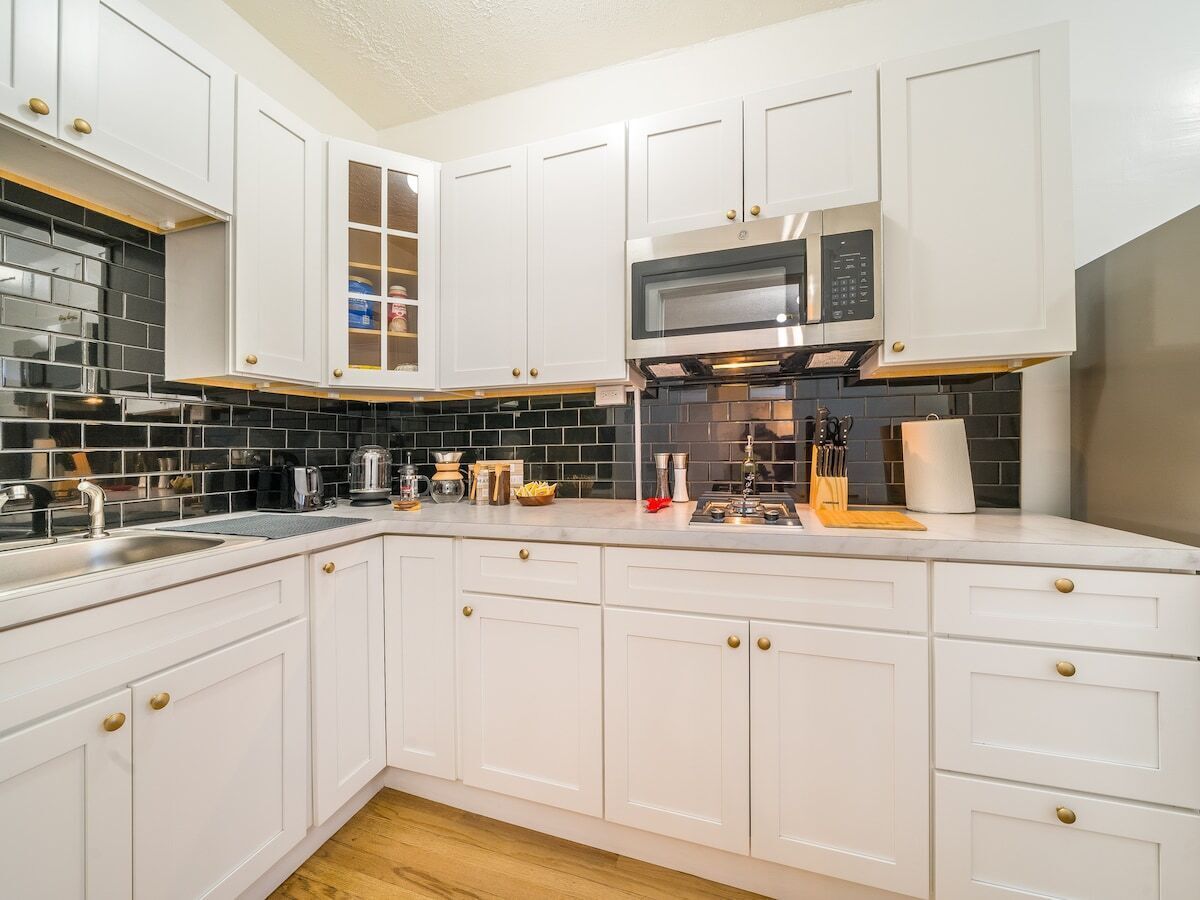 This apartment is a 1 bedroom(s), 1 bathrooms, located in Rochester, NY.