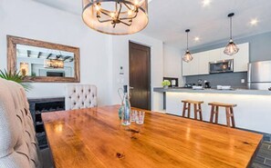 Superior Apartment | Living area | 46-inch flat-screen TV with digital channels - Bright full furnished 2 bedrooms (Tulum)