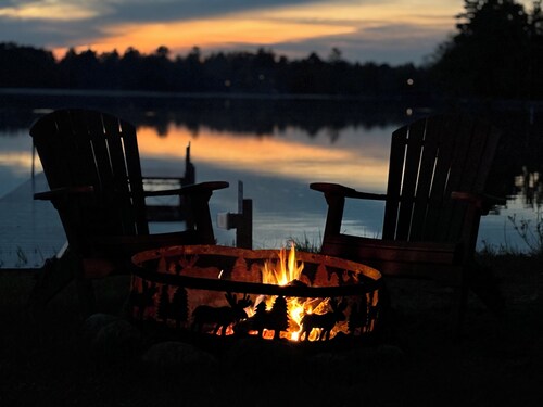 Cozy Cabin on Girl Lake