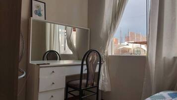 2 habitaciones, wifi gratis y ropa de cama