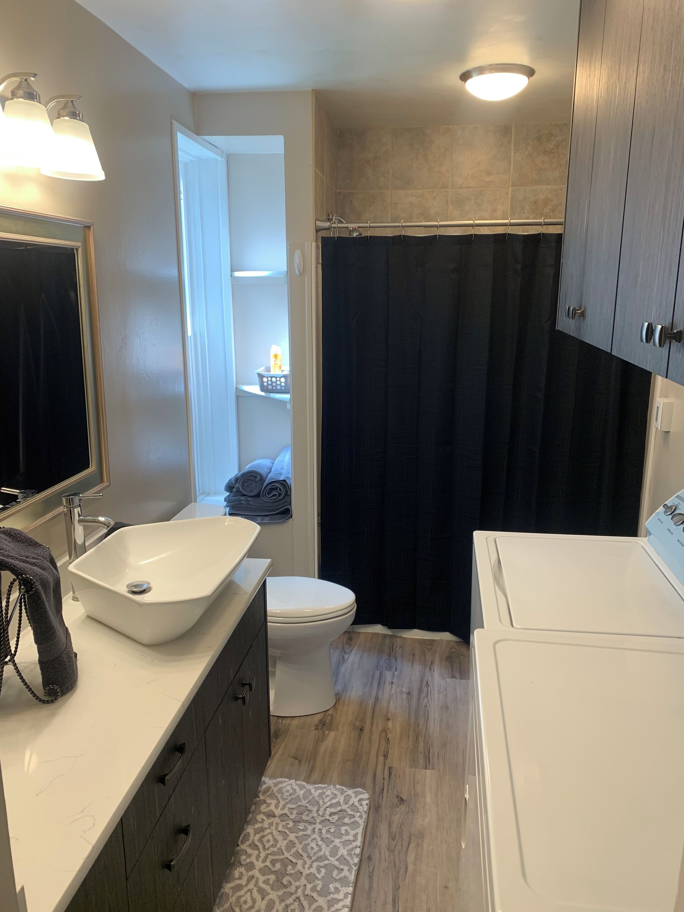 淋浴设施、毛巾、肥皂、洗发水