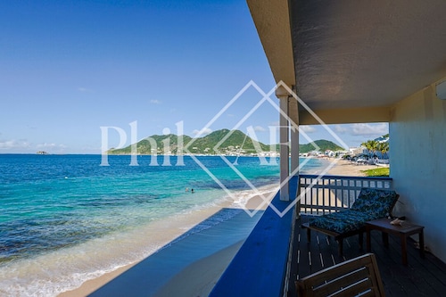 Nice Apartment on the Beach at Grand Case