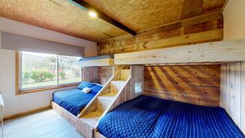 2 bedrooms, Internet, bed sheets