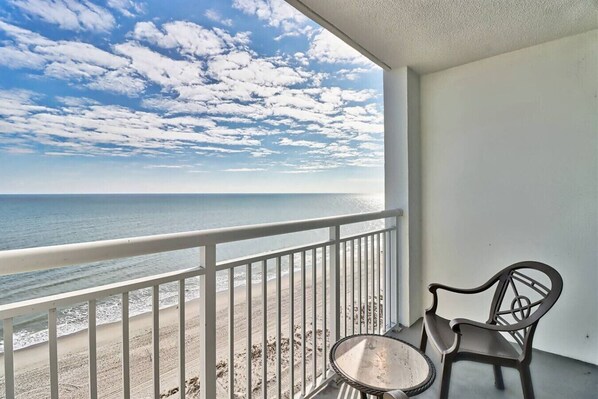 Property grounds - Oceanfront Condo Indoor Outdoor Pools Lazy River (Myrtle Beach)