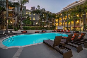 Outdoor pool, a heated pool - The Secret Garden Gem by-the-sea
(Marina del Rey)