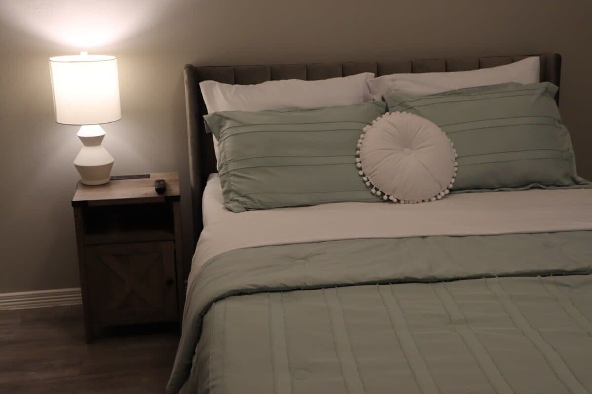 2 Schlafzimmer, Bügeleisen/Bügelbrett, WLAN