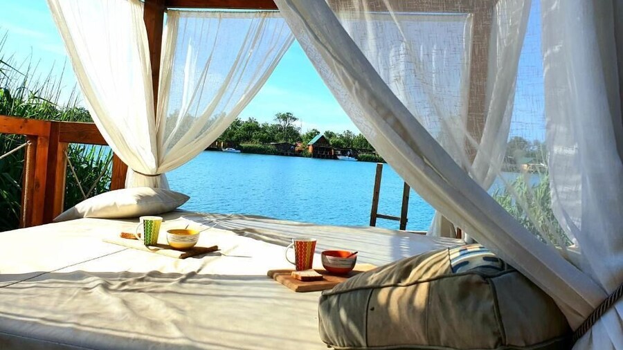 Ivana Houses Ada Bojana