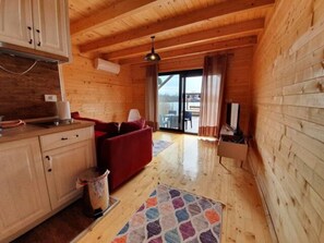 經典公寓 | 私人廚房 | 小冰箱、爐台、電熱水壺、烤麵包機