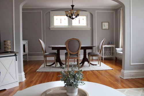 Spacious Aparment in the center of St. Louis. 