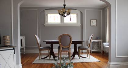 Spacious Aparment in the center of St. Louis.