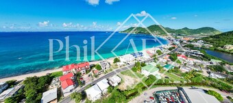 Spacieux Duplex at Gd Case