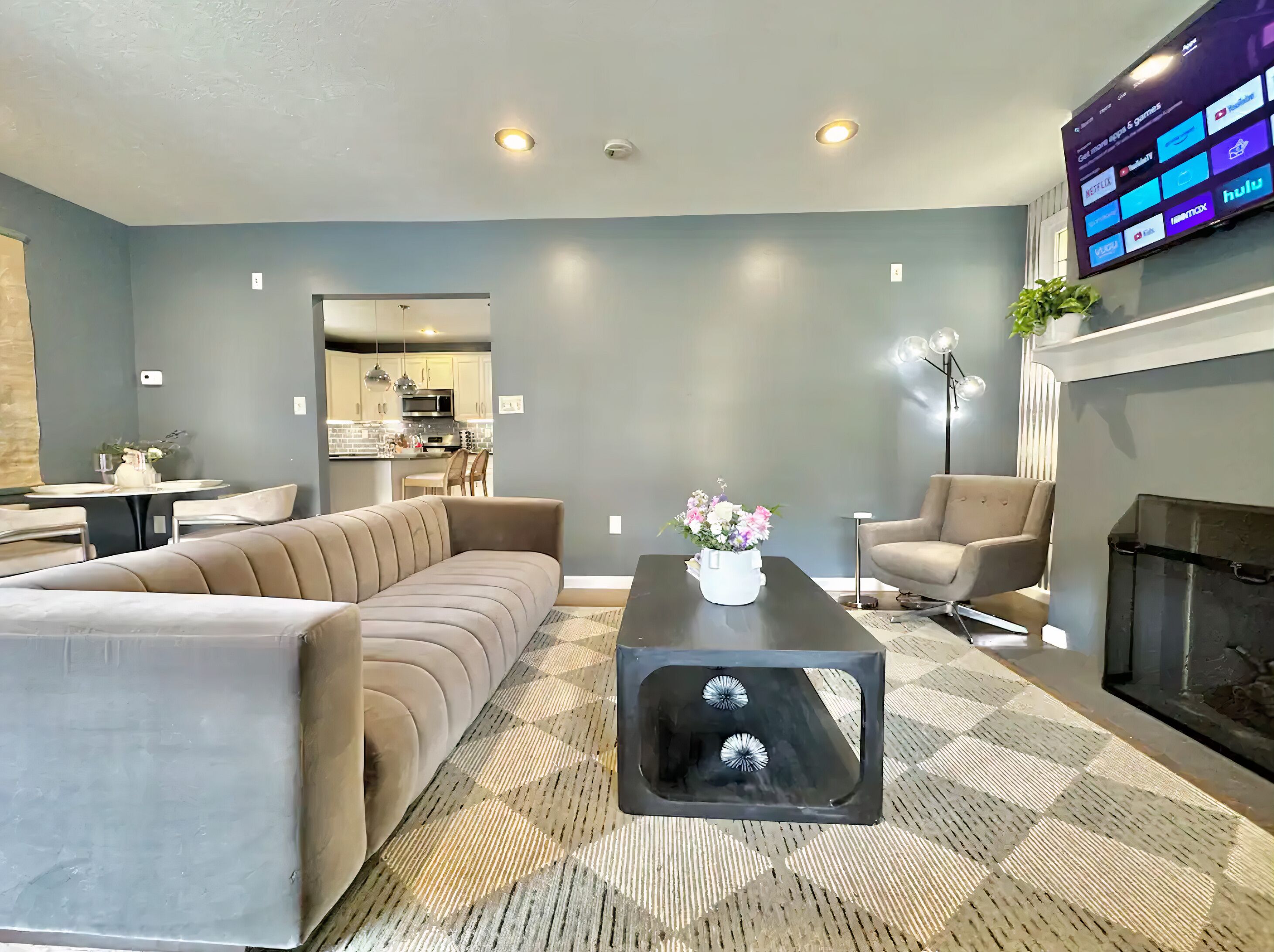 Luxury House | Living area