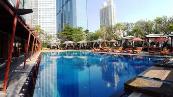 Apartment, 1 Bedroom, Balcony, Garden View | Pool | Outdoor pool