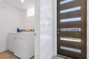 Interior - another amazing downtown view no.8 (Dallas)