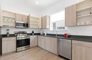 Private kitchen - another amazing downtown view no.8 (Dallas)