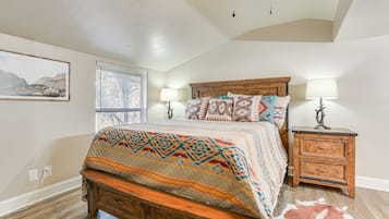 4 bedrooms, iron/ironing board, travel crib, WiFi