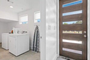 Interior - another amazing downtown view no.9 (Dallas)