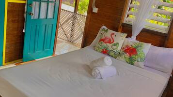 Free WiFi, bed sheets