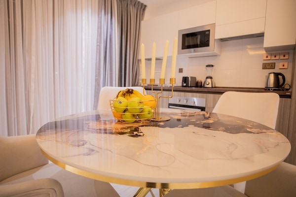 Comfort appartement | Dineren op de kamer