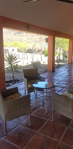 Outdoor dining - 7/6nt ALL-INCLUSIVE at Lake Mateo, El Varejonal, Badiraguato, Sin MX - 3000 USD (El Varejonal)