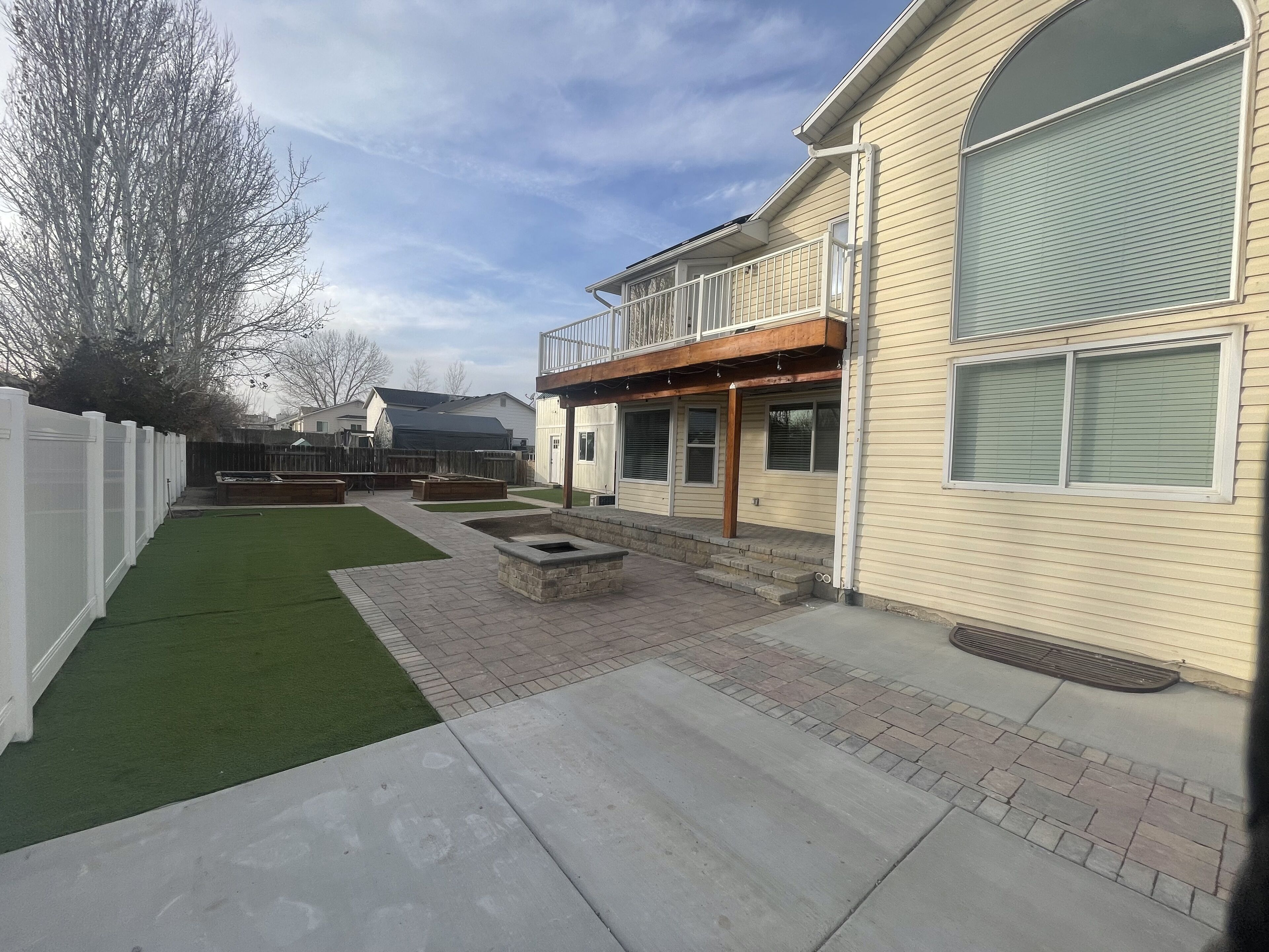 Home Away From Home/Has Everything you NEED/Spacious and Clean/ Friendly Host