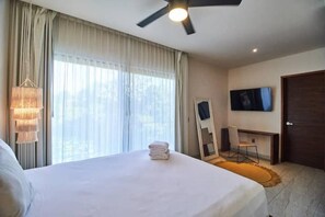 1 bedroom, WiFi - Tulum Penthouse Retreat - Private Rooftop & Pool (Tulum)