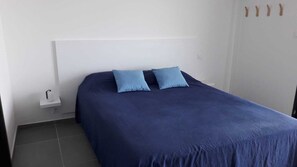 3 chambres, fer et planche à repasser, Wi-Fi