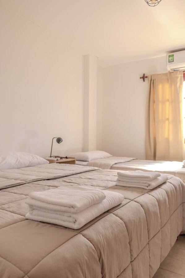 Comfort Triple Room - Hostal Cajón de Agua (Cafayate)