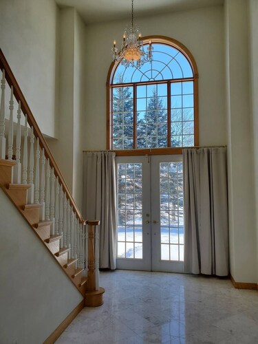 Cozy 4 bedroom Luxury Villa retreat in Appleton.