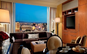 Smart TV, DVD player, stereo