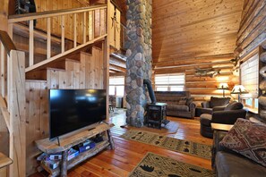 TV connectée, cheminée