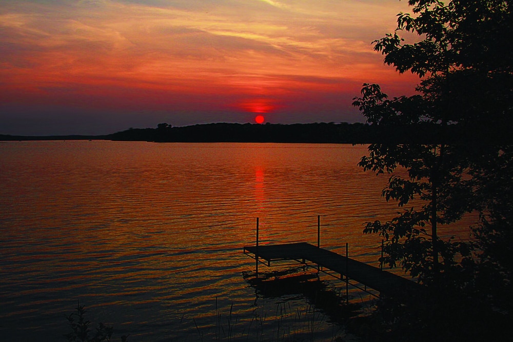 Trails Lodge on Lake Namakagon Cable Vrbo