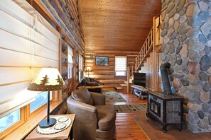 TV connectée, cheminée