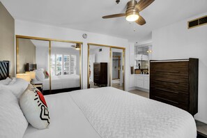 2 chambres, fer et planche Ă repasser, Wi-Fi, draps fournis