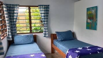 Family House | Individually decorated, individually furnished, free WiFi, bed sheets