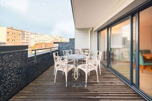 Outdoor dining - Appartement en Plein Centre Ville : 103 (LE TOUQUET PARIS PLAGE)