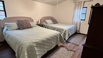 4 habitaciones, wifi y ropa de cama