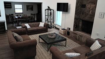 TV connectée, table de tennis de table