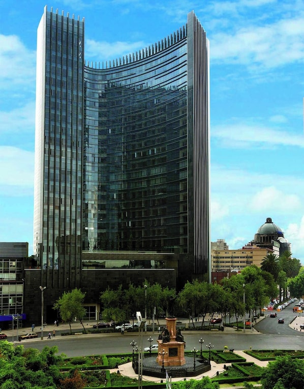 Apartment, 2 Bedrooms, Terrace, City View | Exterior - Amazing Reforma Apartment, 2bdrm 2 Bath, Awesome (Mexico City)