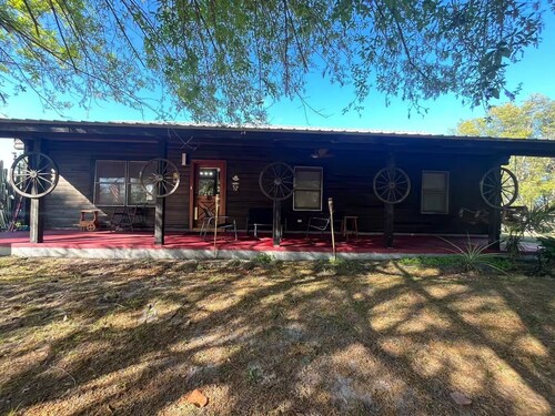 Cabin House - Home Away from Home!!